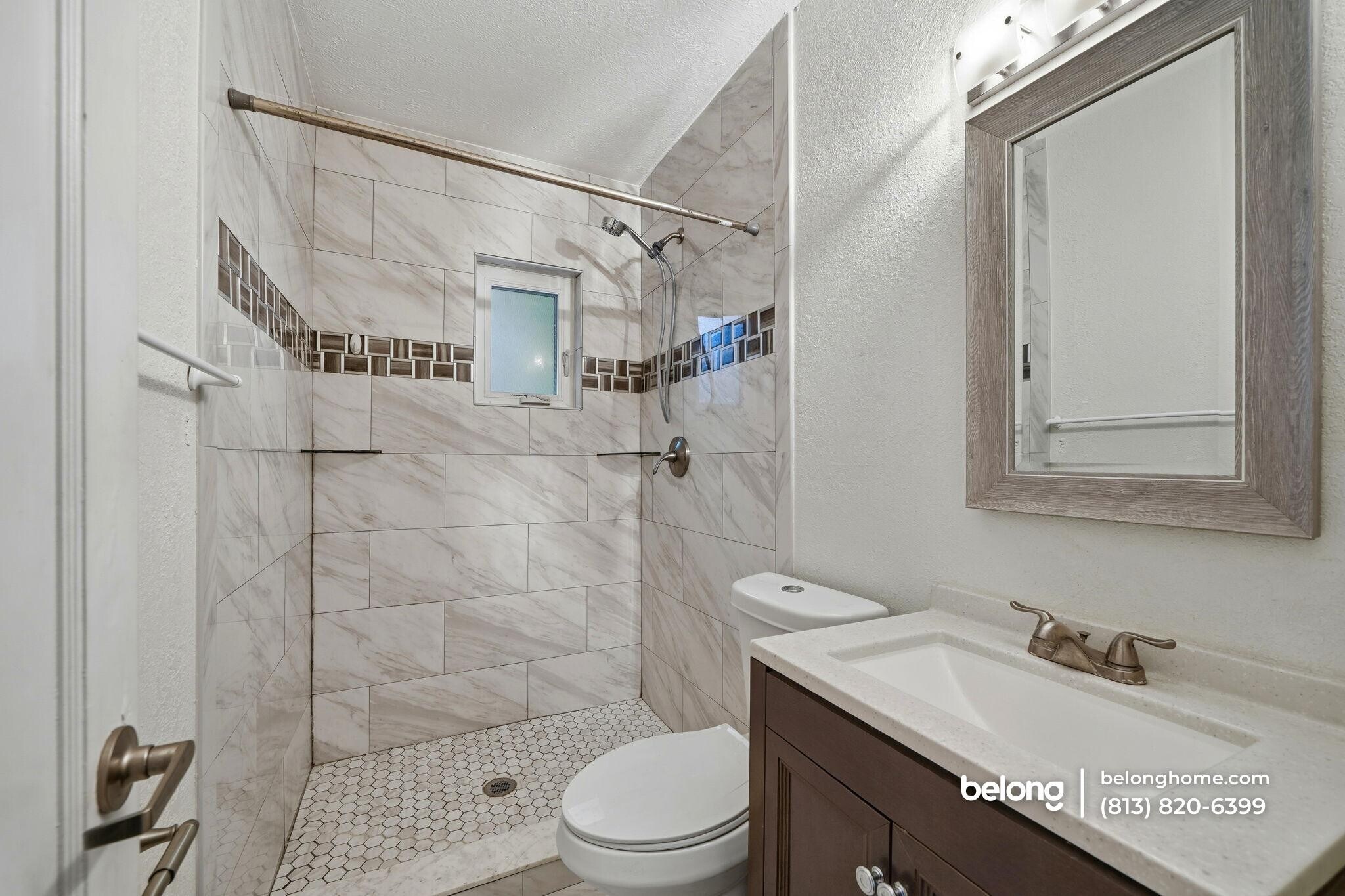 Building Photo - 2701 S Manhattan Ave