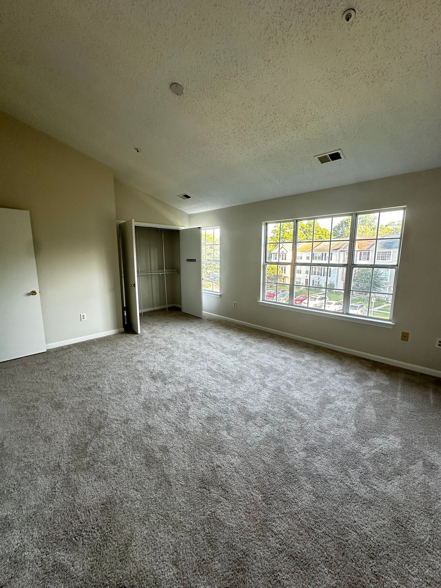Building Photo - 2558 Ambling Cir