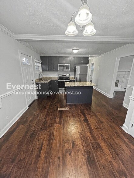 Building Photo - 144 British Lake Dr