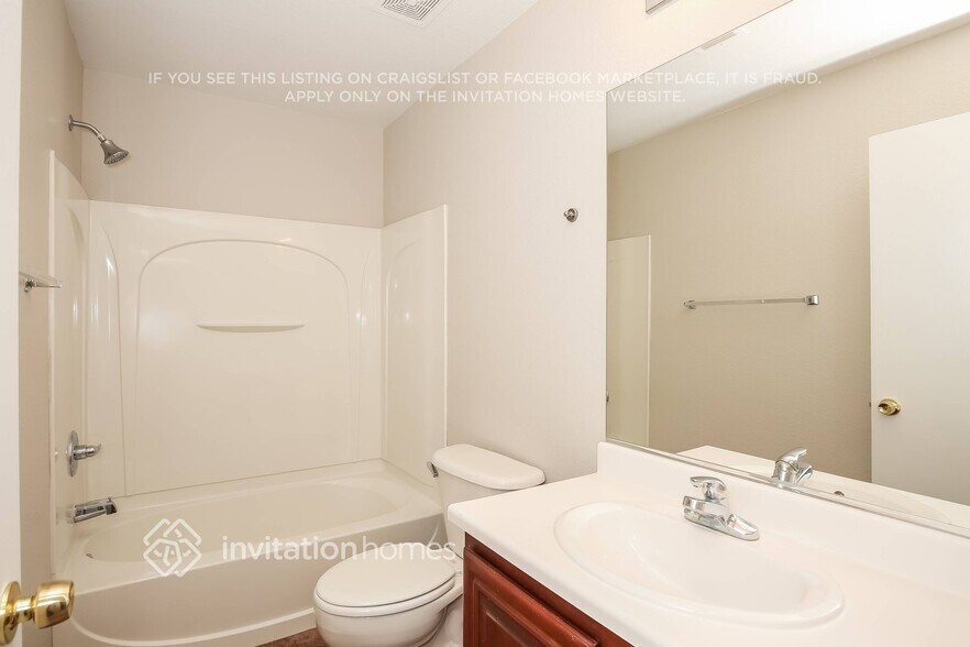 Building Photo - 9029 Spirit Canyon Ave
