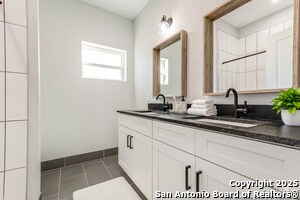 Building Photo - 811 Nevada St