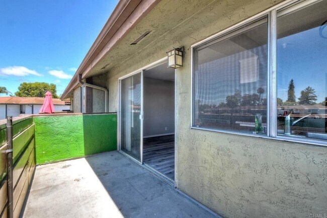 Building Photo - 615 Fredricks Ave