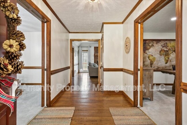 Building Photo - 5974 Ladysmeade Ln