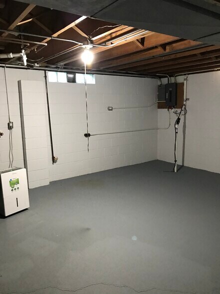 Building Photo - 1117 S 7th St