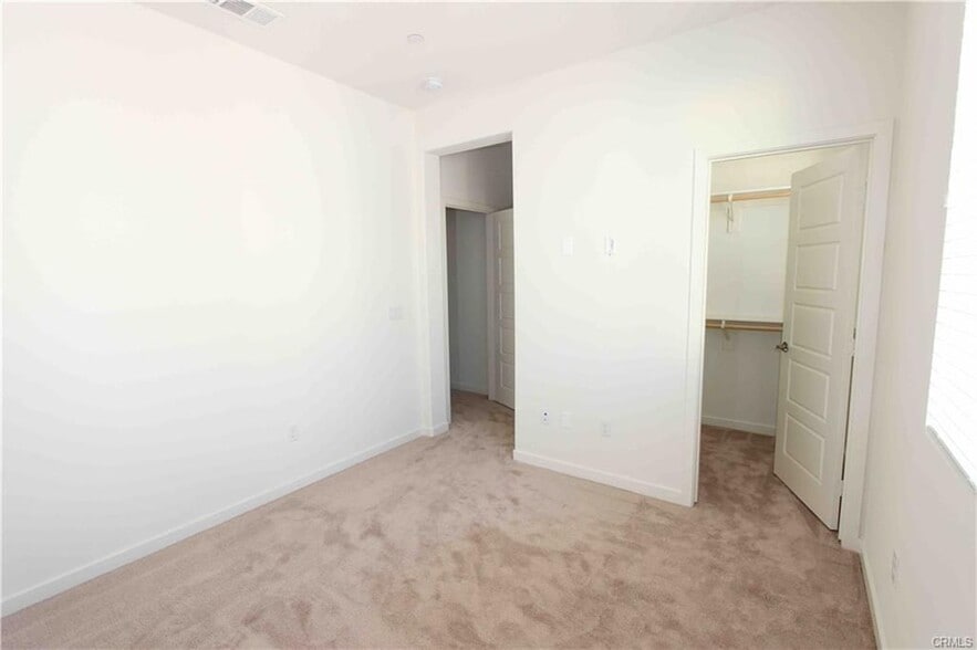 Building Photo - 180 Harringay