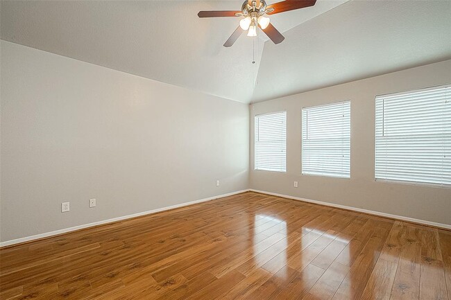 Building Photo - 1202 Sabine Brook Way