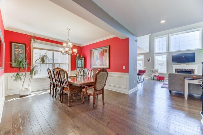 Building Photo - 6 Michelangelo Dr