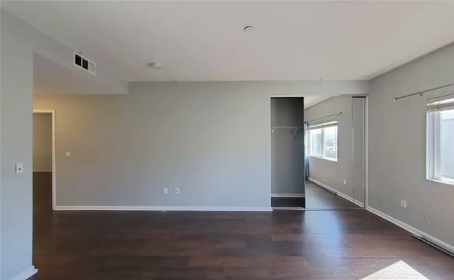 Building Photo - 3401 S Bentley Ave