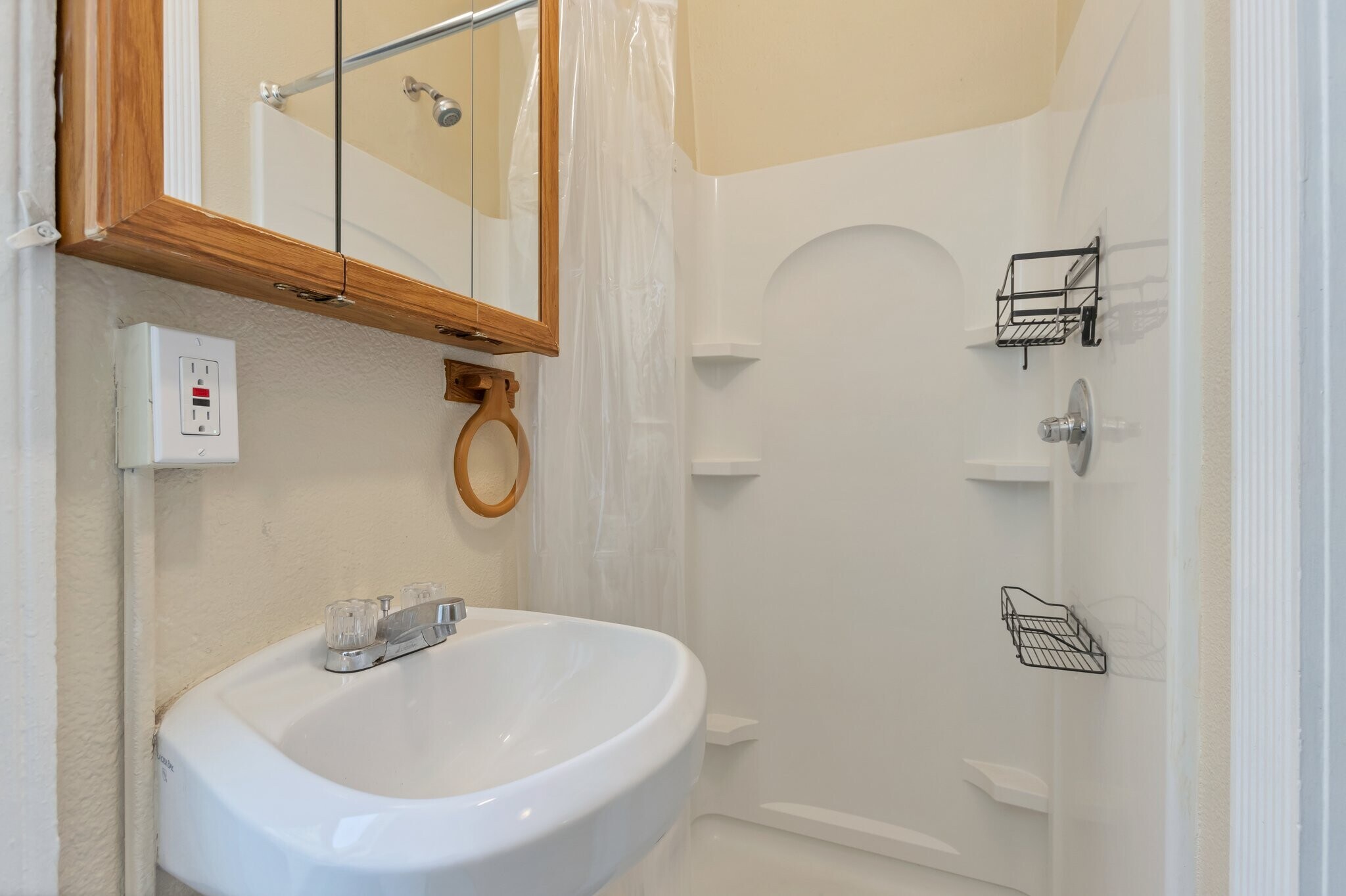 Bathroom - 2707 N Downing St