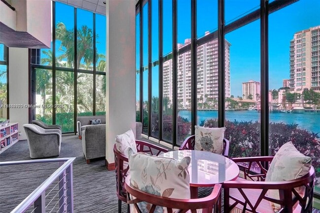 Building Photo - 936 Intracoastal Dr