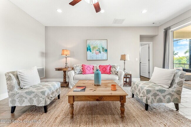 Building Photo - 5724 Trieda Dr