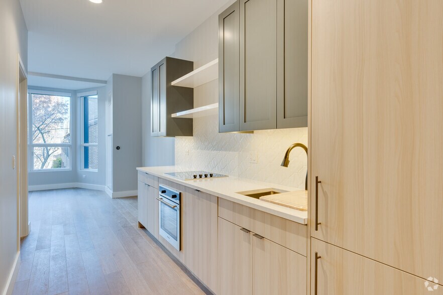 Interior Photo - The Clark