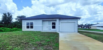 Building Photo - BRAND NEW HOME-2/2/1