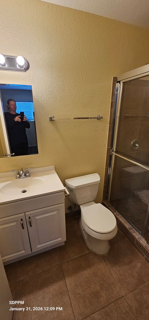 Building Photo - MIRA MESA / SAN DIEGO - Nice 4 Bedroom / 2 Bath House.  AVAILABLE NOW!!