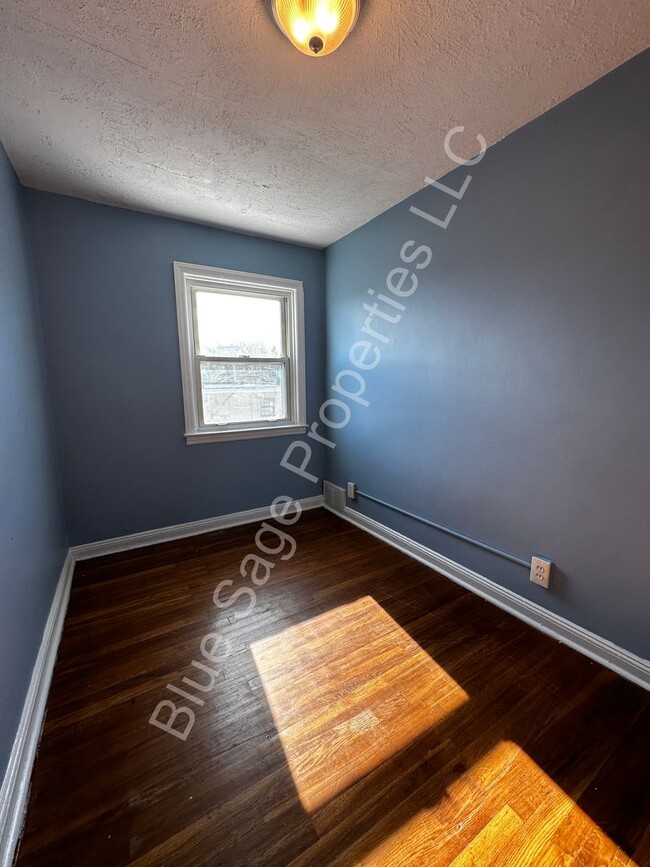 Building Photo - Beautiful 3 Bedroom 1 Bath in Upper Darby