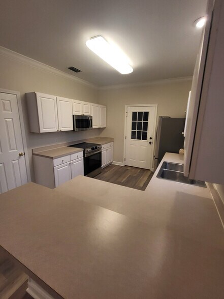 Building Photo - 101 Trista Terrace Ct