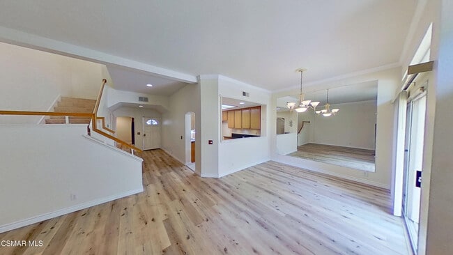 Building Photo - 615 Baywood Ln