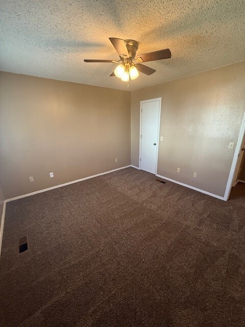 Building Photo - 782 N Storer Ave