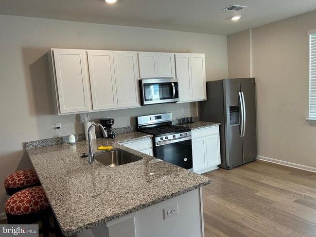 Building Photo - 105 Ridgley Blvd