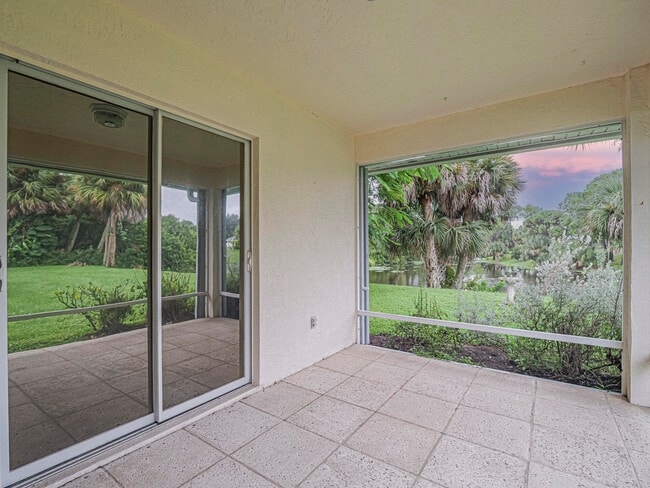 Building Photo - 301 S Wimbrow Dr
