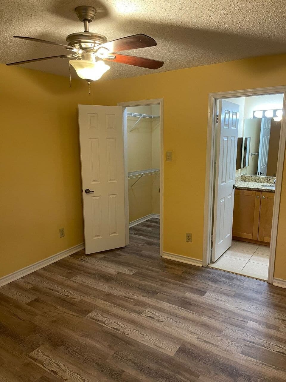 master bedroom - 1527 Lincoln Way