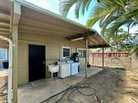 Building Photo - 606 Kaulani Way