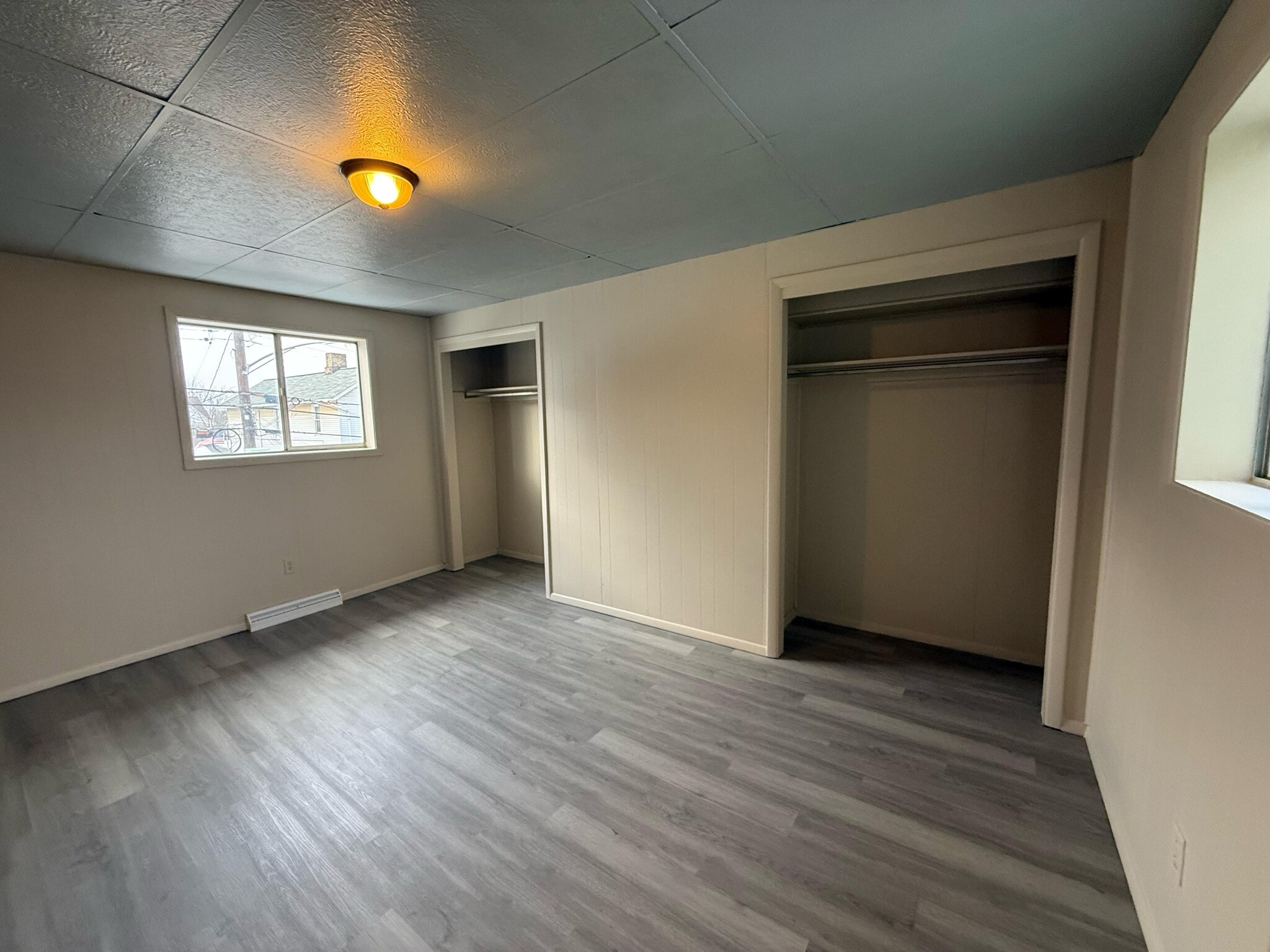 Building Photo - 301 Brown Ave