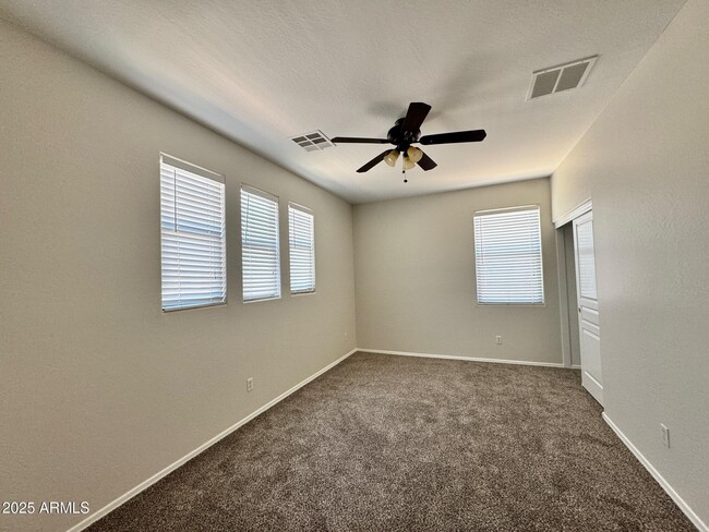 Building Photo - 43565 Eddie Way