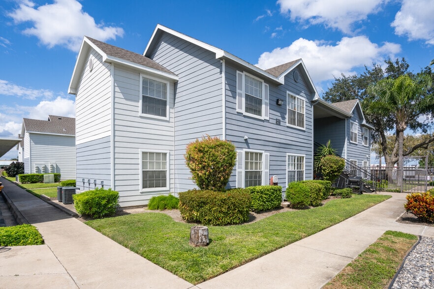 Primary Photo - Keystone Apartments