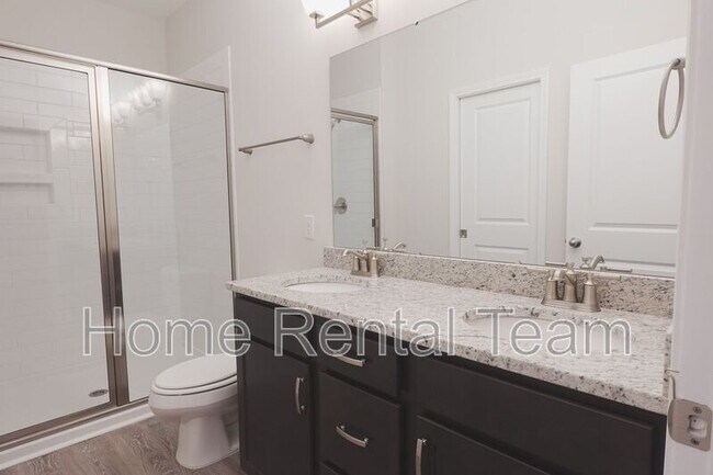Building Photo - 153 Lower Creek Dr