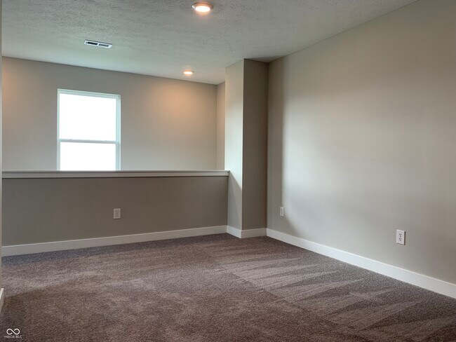 Building Photo - 2502 Mounts Run Ln