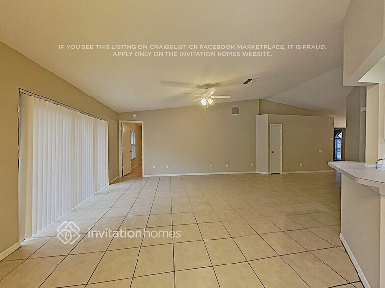 Building Photo - 4709 Rockingchair Dr