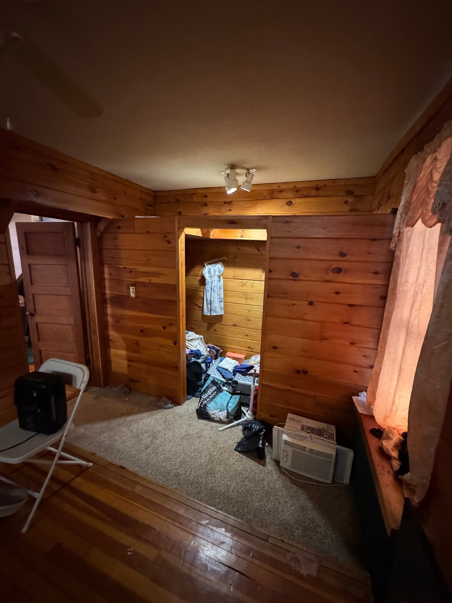 Building Photo - 44 W Van Vechten St