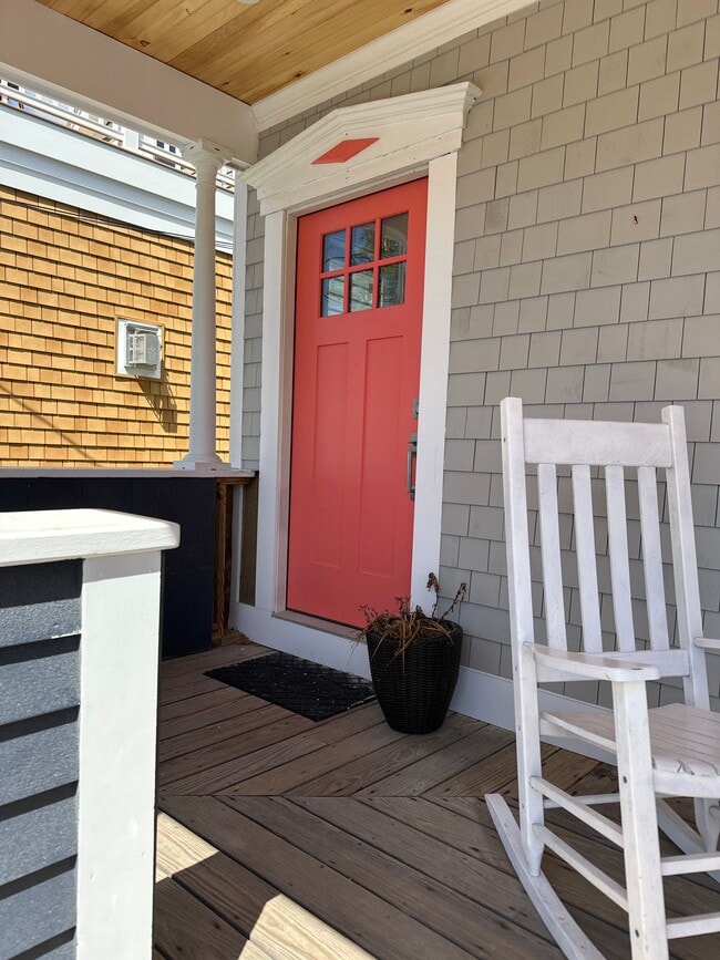 Building Photo - 28 Randall Ave