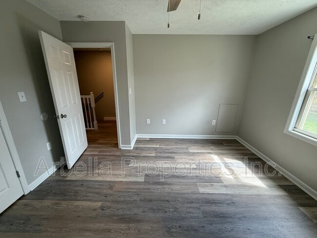 Building Photo - 2637 US-11W