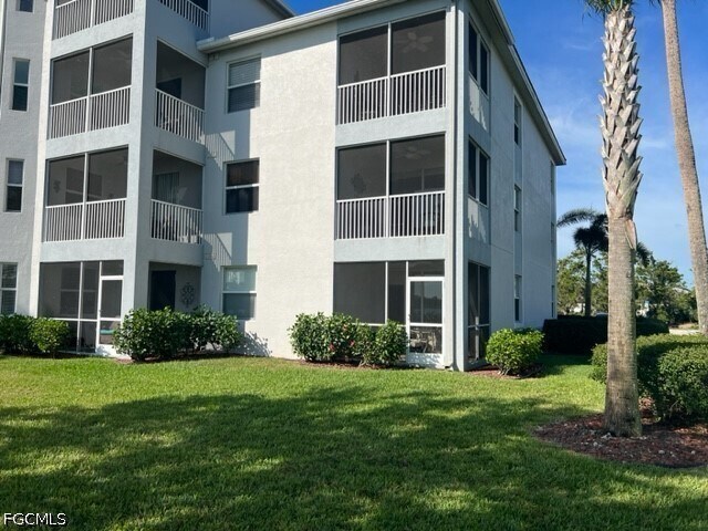 Building Photo - 10391 Butterfly Palm Dr