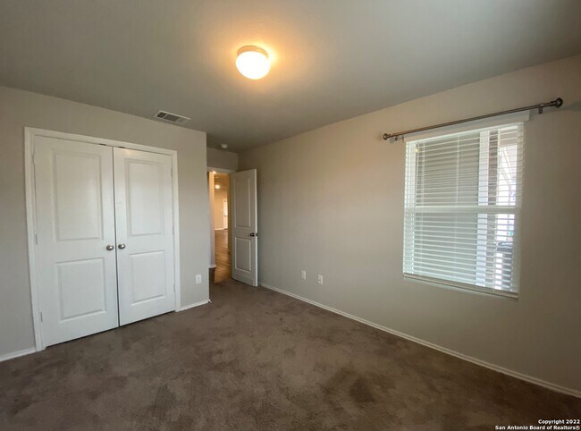 Building Photo - 10410 Waverunner-