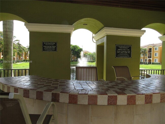 Building Photo - 2401 W Preserve Way