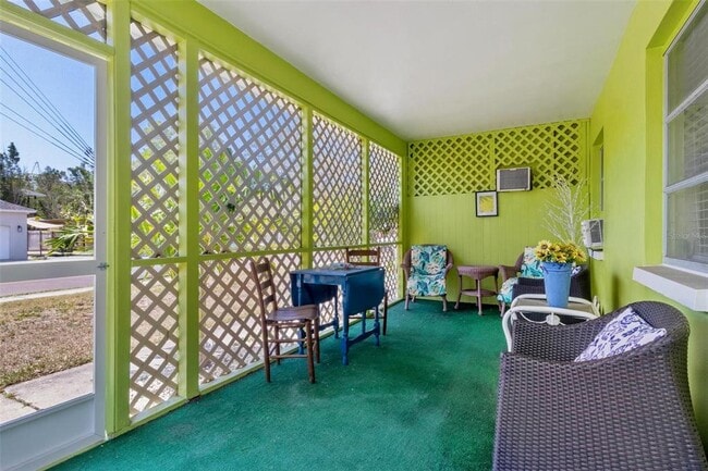 Building Photo - 504 Milwaukee Ave