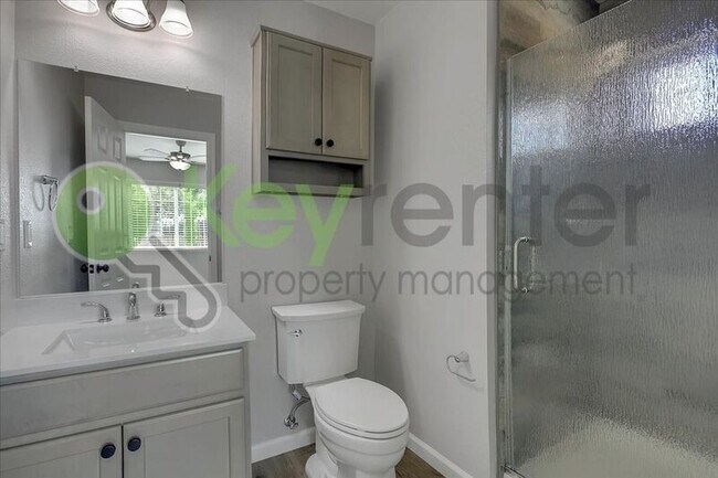 Building Photo - 8256 Manhart Dr