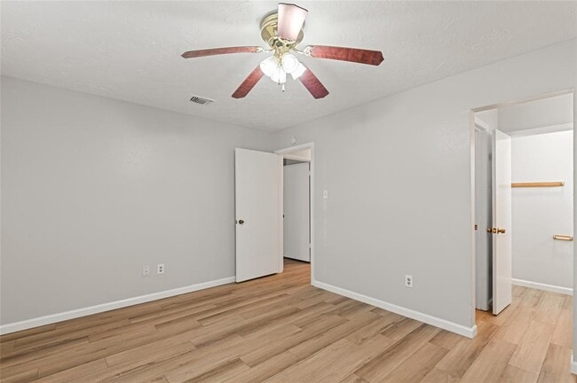 Building Photo - 10306 King Ranch Ln