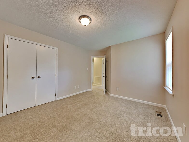 Building Photo - 4205 Traders Dock Ct