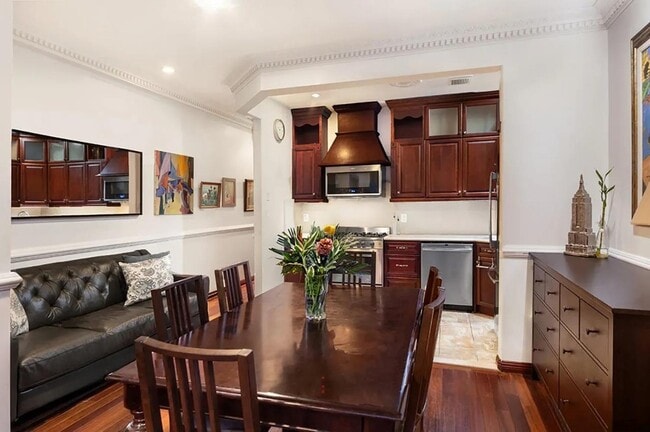 Building Photo - 475 W 146th St