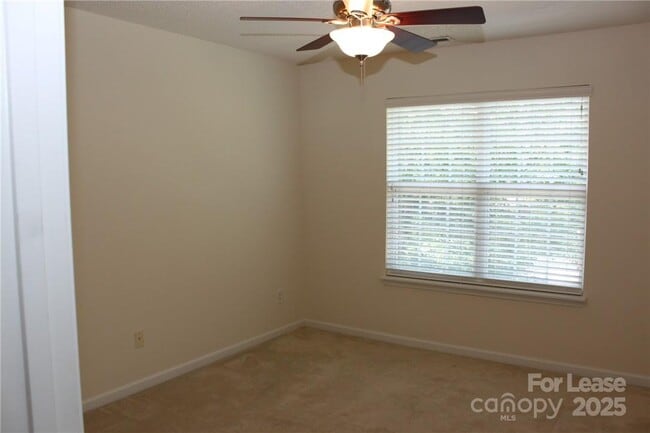 Building Photo - 11430 Pedigree Ln