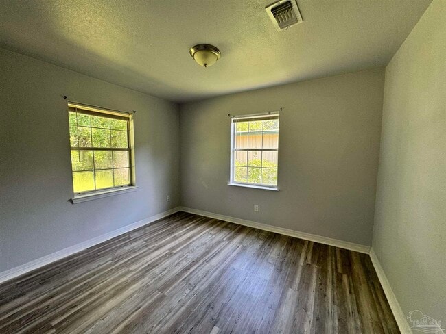 Building Photo - 6130 Syrcle Ave