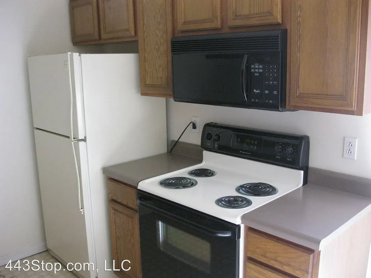 Building Photo - 310 Nikki Way