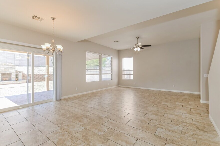 Building Photo - 7121 Wonderberry St