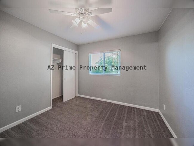 Building Photo - 6521 N 19th Dr