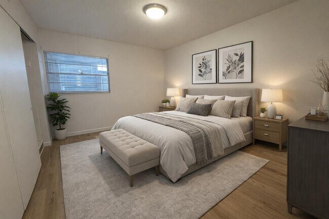 Building Photo - 2040 World Pkwy Blvd