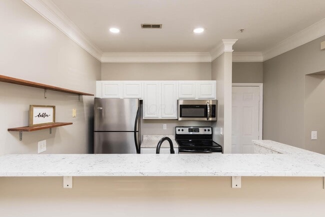 Building Photo - 6010 Inishmore Ln